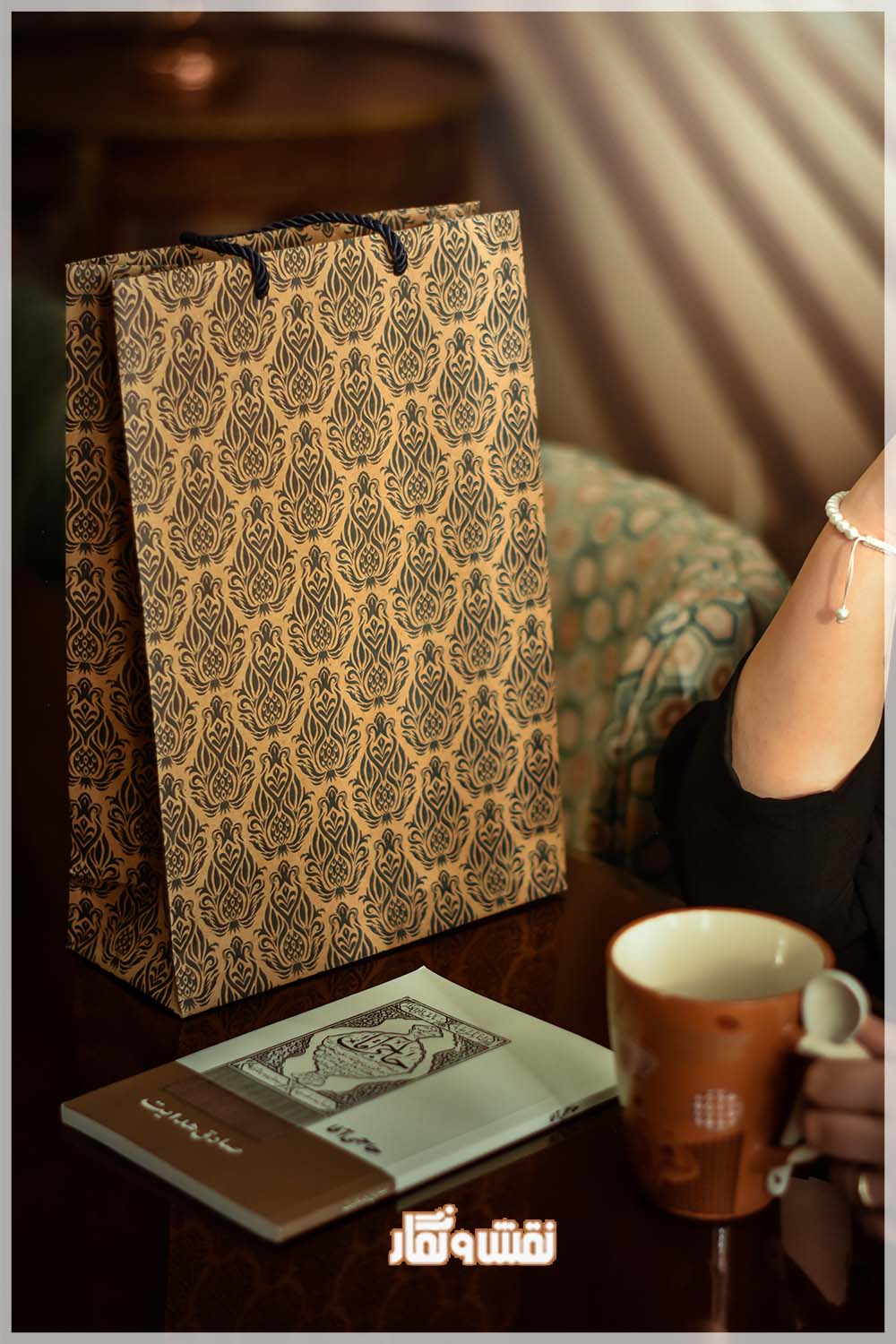 ساک دستی کاغذی اماده طرحدار